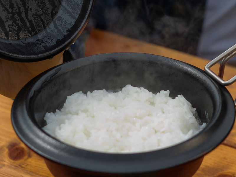 用Wandering Hitrigama固體燃料煮的米飯的圖像（1杯）