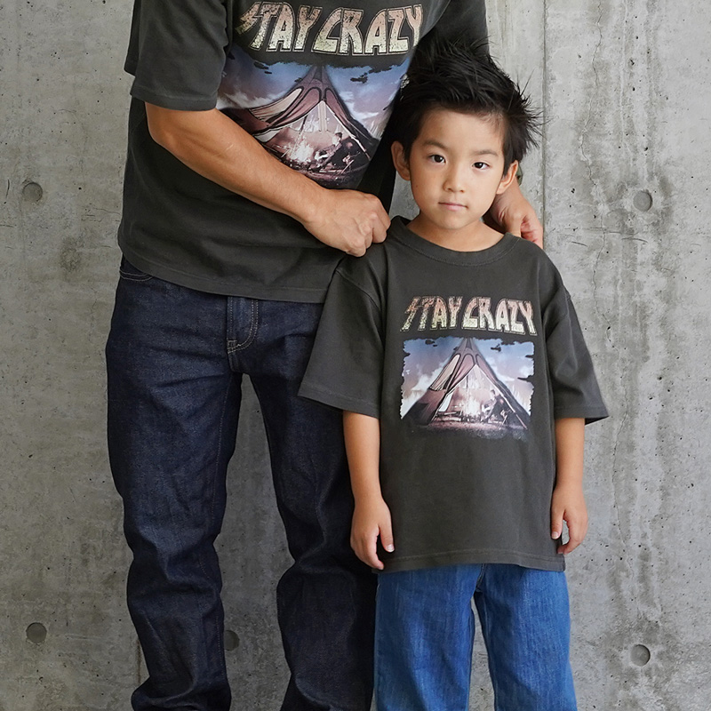 バババノバンティー kids130のメインの特徴(STAY CRAZYなプリント)