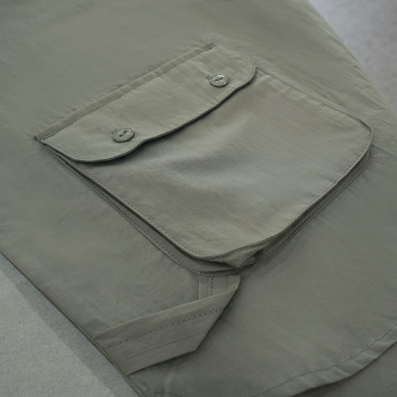 フィールドオブラビッツ 130/S/M/Lのメインの特徴(ちょっと便利な背後のループ&ポケット)