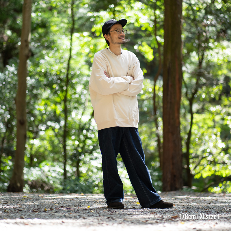JK058-IV-S ウサロゴスウェットS/M/L/XLの着用イメージ