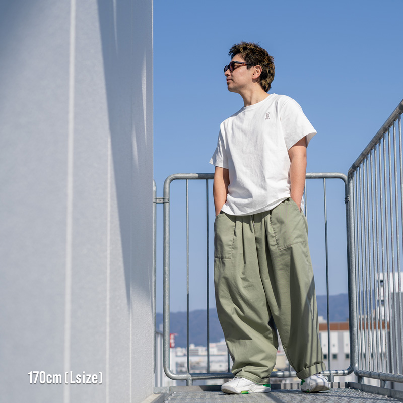 TS082-WH-M オハティー（M/L/XL）の着用イメージ