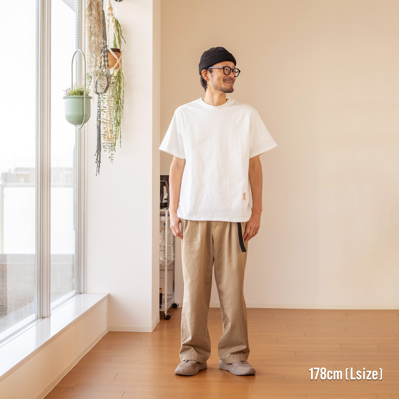 TS109-WH-M ニンジンステーキTEE M/L/XLの着用イメージ