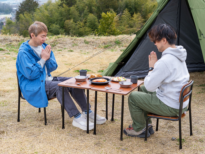 スクールオブキャンプのメインの特徴(つなげて給食スタイル)