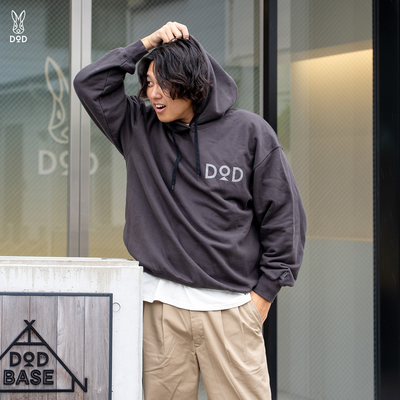 デカロゴフーディ（アイボリー/スミクロ）