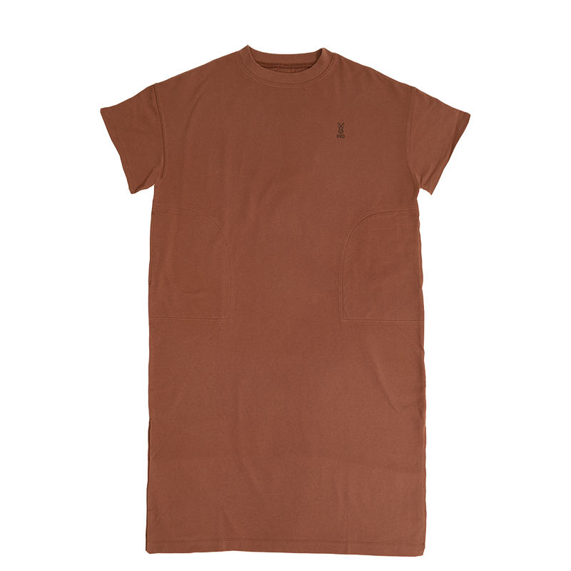 チョコブラウン