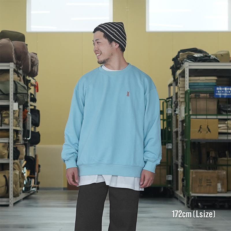 JK264-GY-M ウサロゴスウェット（M/L/XL）の着用イメージ