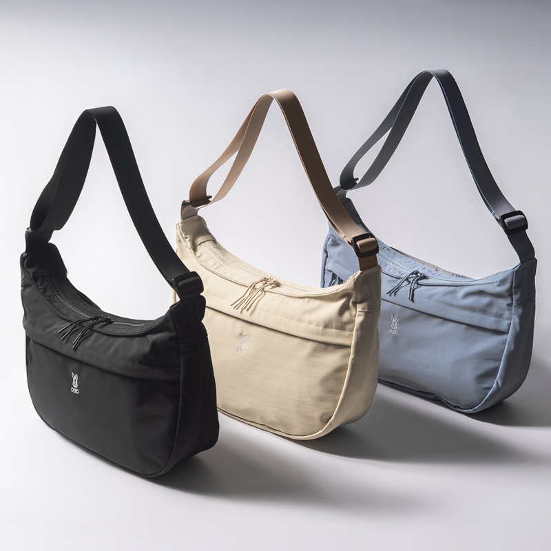  シュットリップショルダーバッグ（9）のメインの特徴（選べる3色展開）