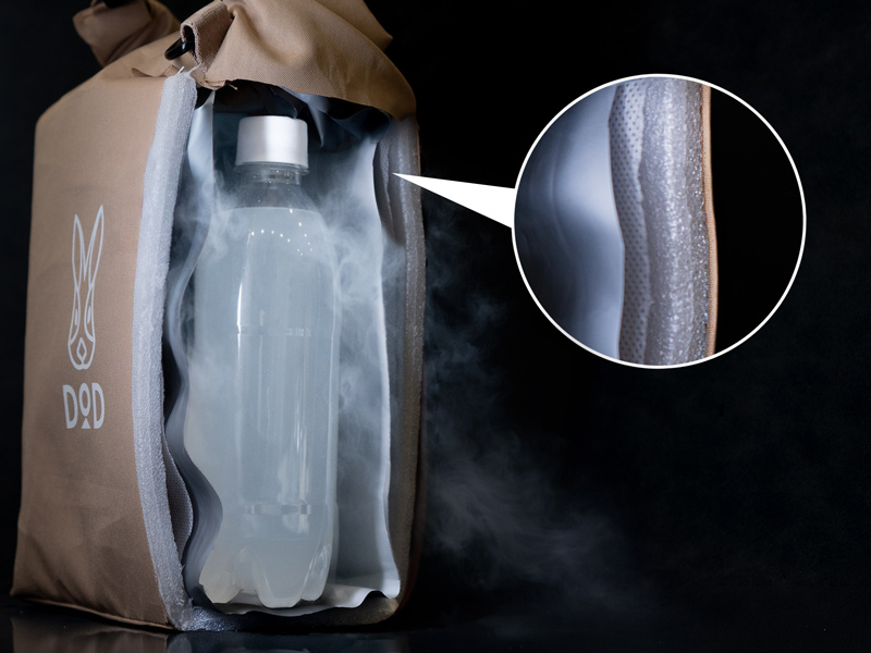  ヒヤウィーゴークーラー（6）のメインの特徴（夏でも安心。40℃で8時間氷をキープできる保冷力）