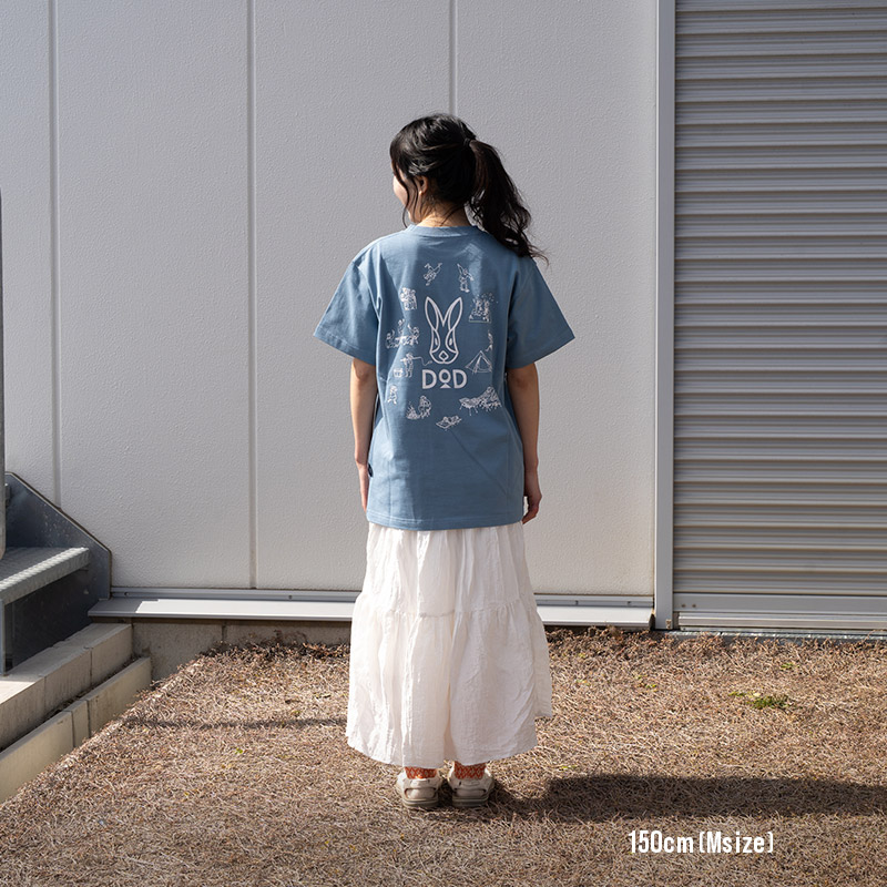 TS248-WH-M キュウジツTEE(M/L/XL)の着用イメージ