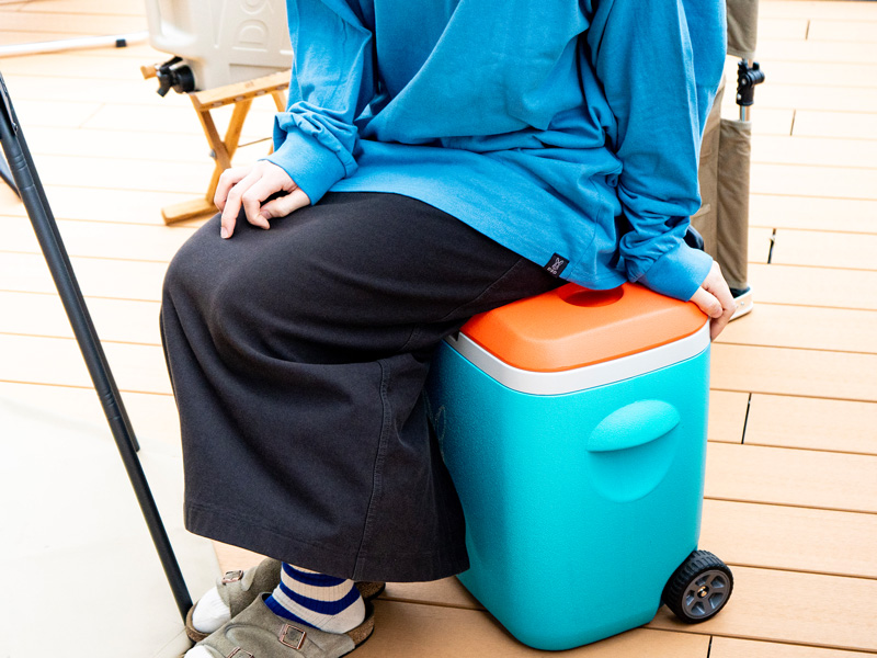  ウサンポクーラー（28）のメインの特徴（座れる、置ける、特等席）