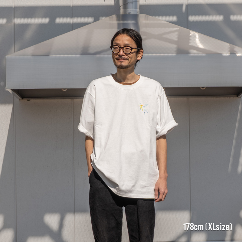 TS194-WH-M オン・オフTEE(M/L/XL)の着用イメージ