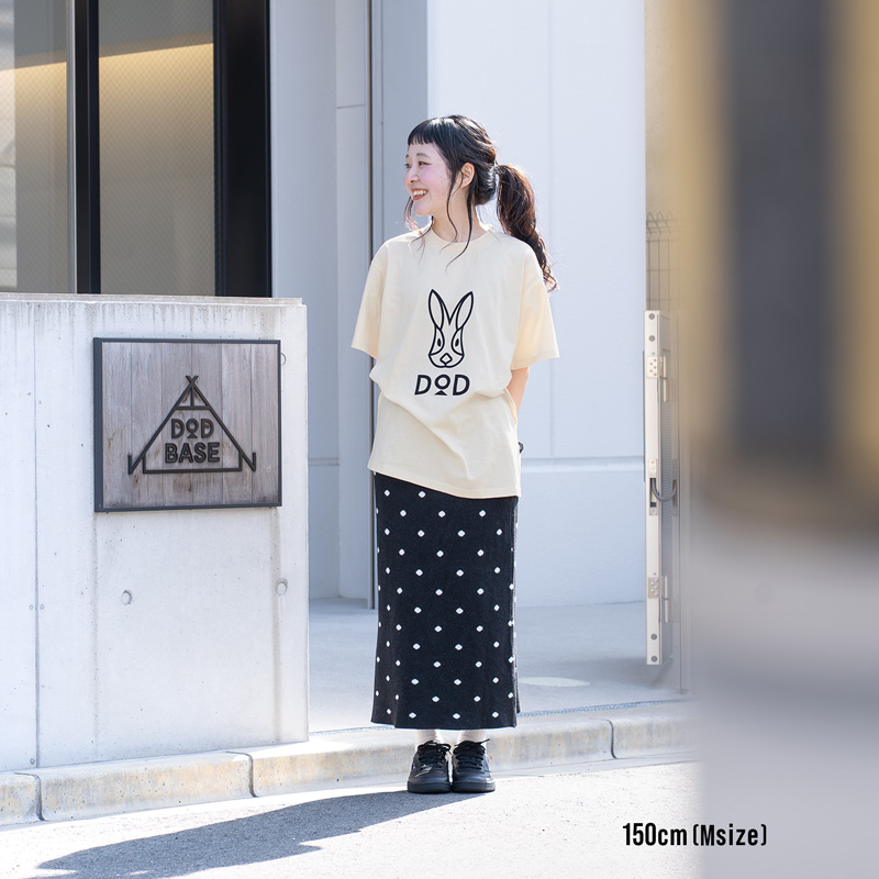 TS247-IV-M ウサギドドンTEE（M/L/XL）の着用イメージ