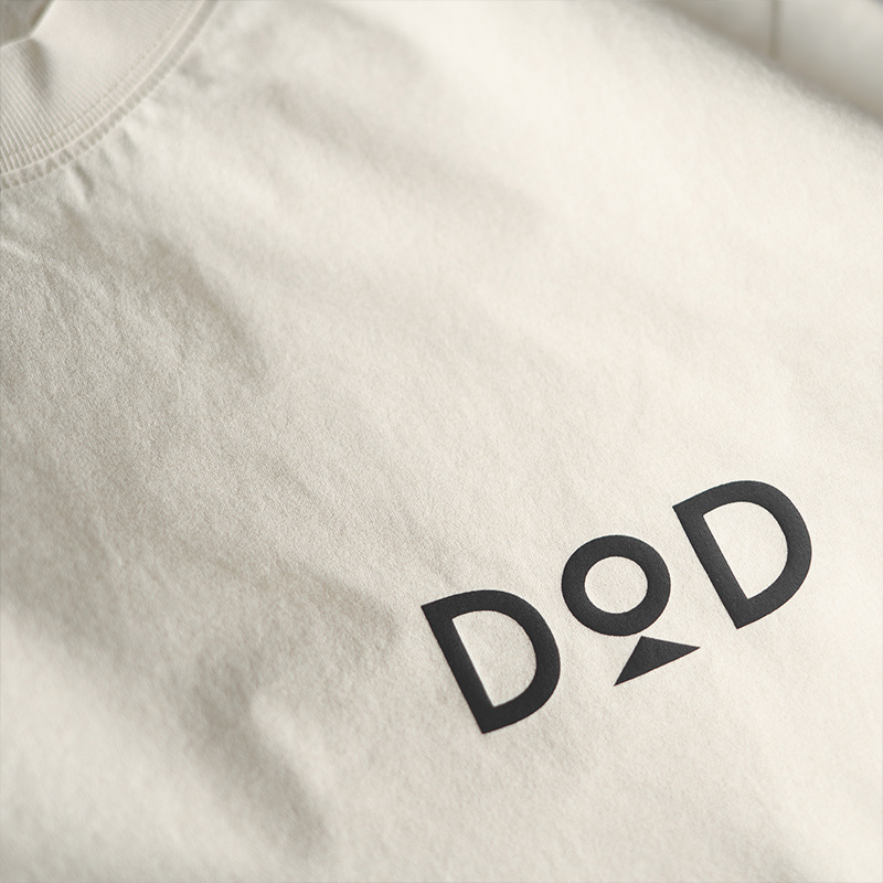  サラサラTEE(M/L/XL)のメインの特徴（左胸にDODロゴをプリント）