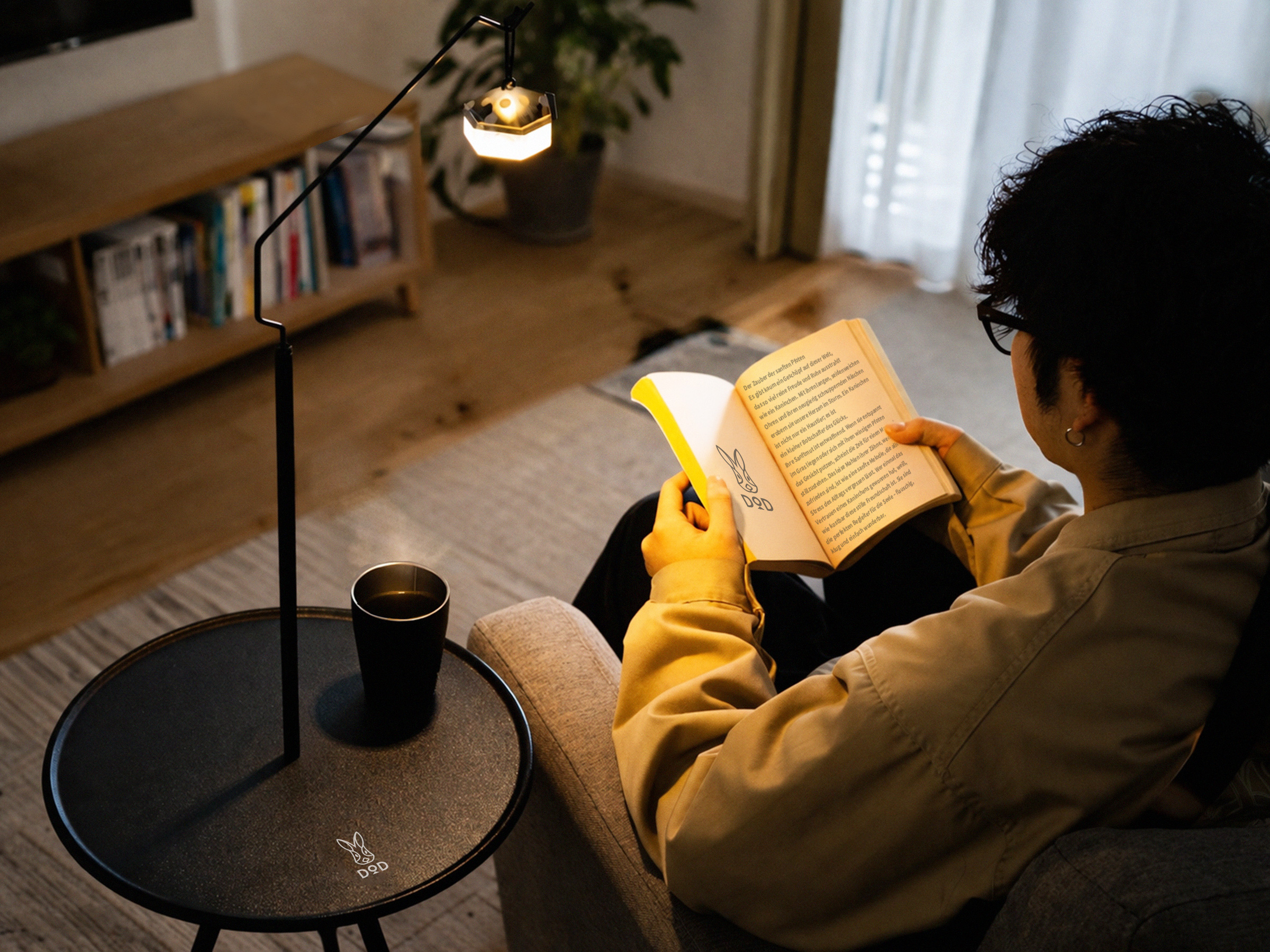  スゴイッステーブルのメインの特徴（家でもキャンプでもくつろぎシーンを演出）