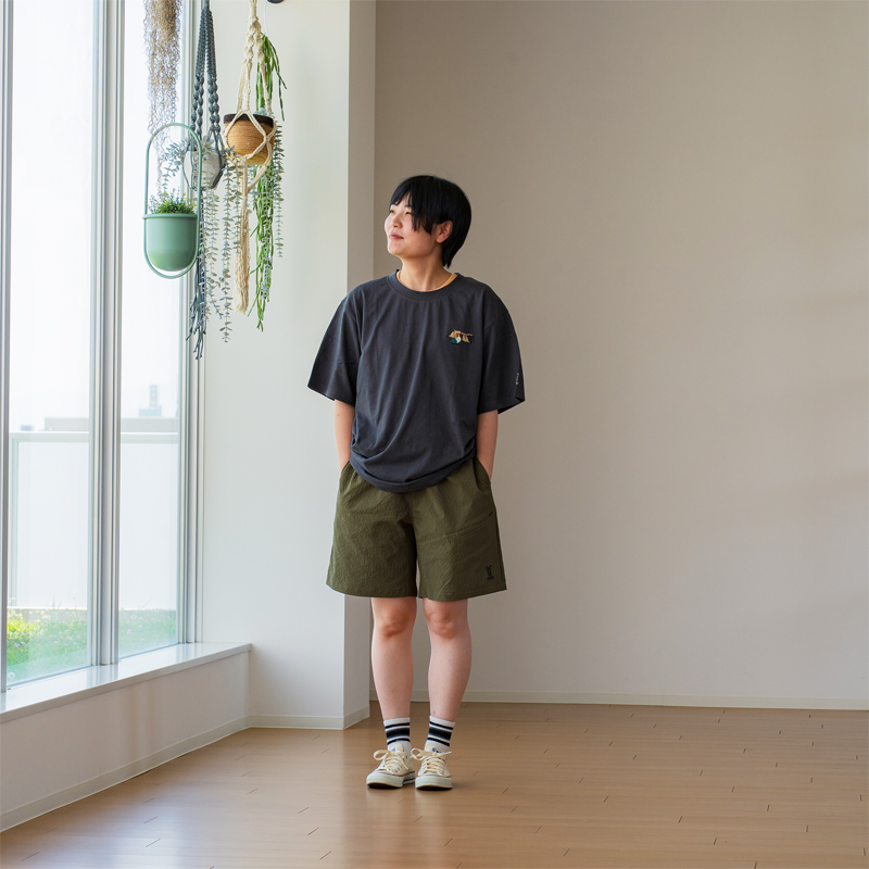  キュウジツタンパンM/L/XLの着用イメージ