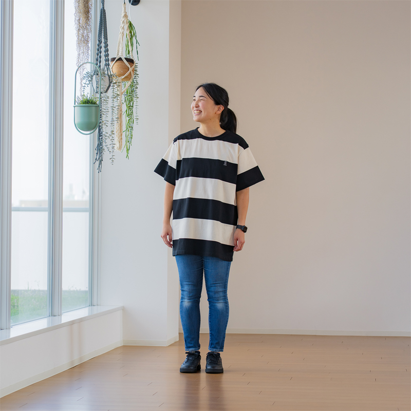  ウサロゴTEE（M/L/XL）の着用イメージ