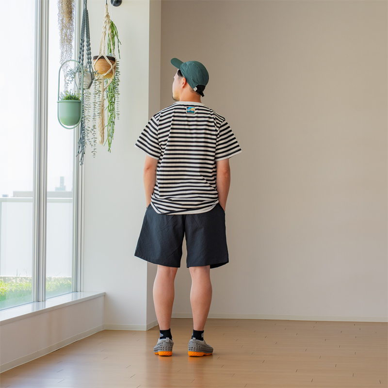  ウサロゴTEE（M/L/XL）の着用イメージ