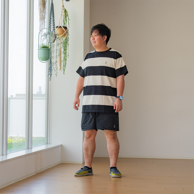  ウサロゴTEE（M/L/XL）の着用イメージ