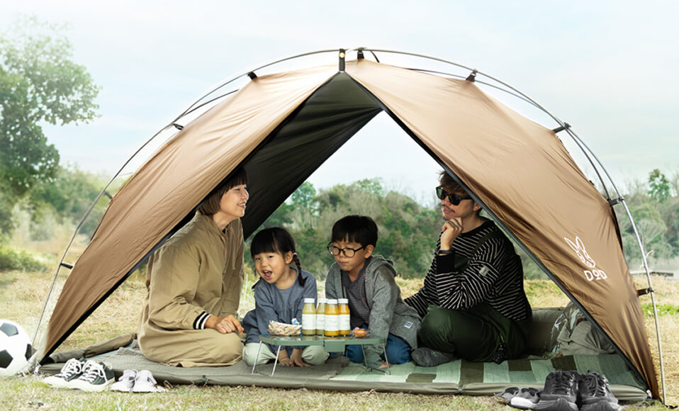 PLAY-PARE「プレイペア」遊びながら備えるDODの防災対策のキービジュアル、外遊びする様子