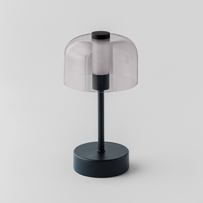 アウトドアブランド「DOD（ディーオーディー）」の、日常を彩るライフスタイルライン「330（さんさんまる）」シリーズのfave mood lamp（DH2-008-BK）