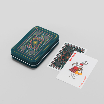 アウトドアブランド「DOD（ディーオーディー）」の、日常を彩るライフスタイルライン「330（さんさんまる）」シリーズのfave playing cards（DH6-003-GR）